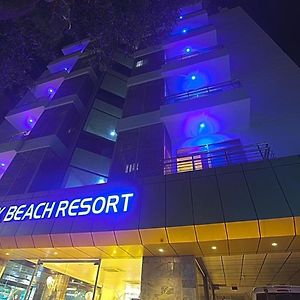 Cox Beach Resort